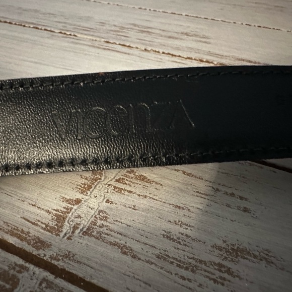 Vicenza Genuine Italian Calfskin Belt Black Size 30 401 Silver Buckle Gold - Picture 8 of 15